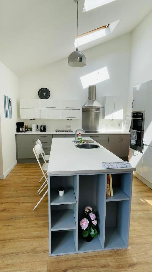 Modern City Centre House Galway Zewnętrze zdjęcie
